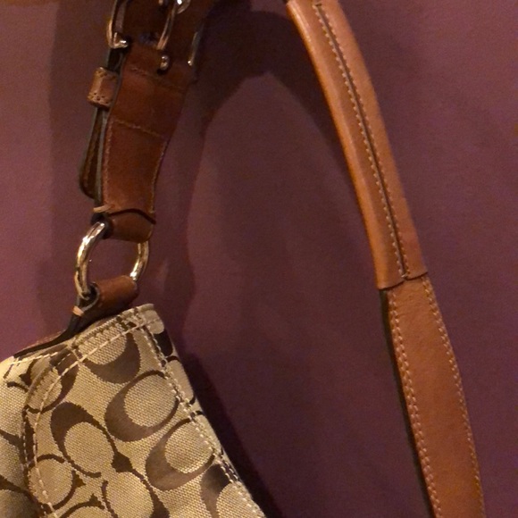 Small Casual Purse - Picture 4 of 4